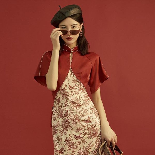customized and improved cheongsam chinese style spring summer retro elegant dress women's long fashion red fan ethnic clothing
customized and improved cheongsam chinese style spring summer retro elegant dress women's long fashion red fan ethnic clothing