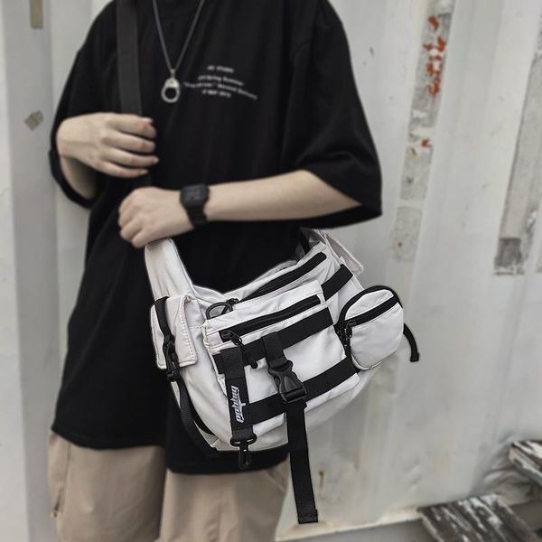 briefcases one-shoulder messenger bag men's college students fashion hip hop multifunctional chest women
briefcases one-shoulder messenger bag men's college students fashion hip hop multifunctional chest women