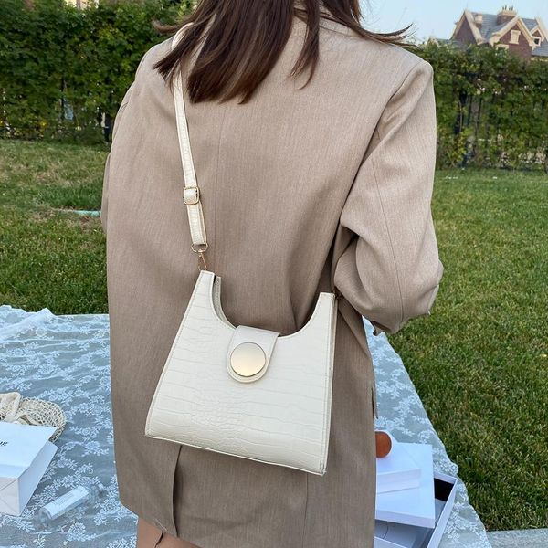 cross body armpit bag 2021 trendy baguette niche retro crocodile pattern female wild messenger shoulder
cross body armpit bag 2021 trendy baguette niche retro crocodile pattern female wild messenger shoulder