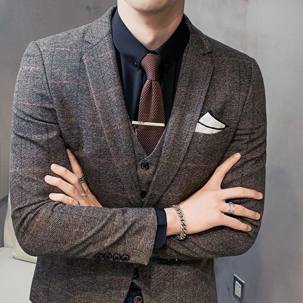 men's suits & blazers 2021 style 3 pieces fit fashion double breasted men suit slim casual wedding party business high-quality, White;black
men's suits & blazers 2021 style 3 pieces fit fashion double breasted men suit slim casual wedding party business high-quality, White;black