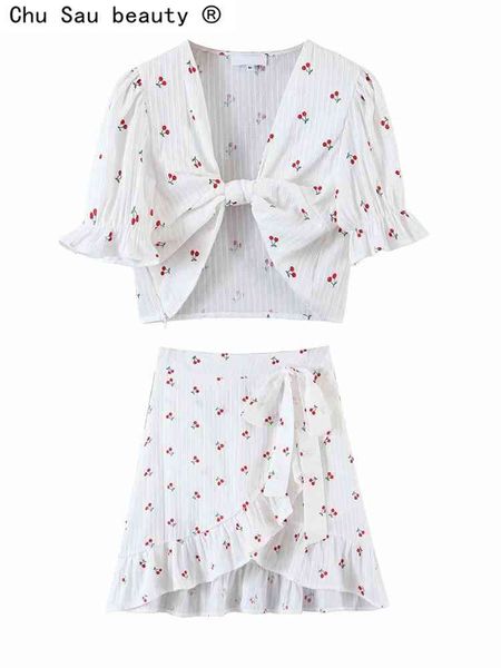 vintage sweet girl cherry print two-piece suits knotted puff sleeve shirts crop high waist slimming ruffled mini skirt 210508, White
vintage sweet girl cherry print two-piece suits knotted puff sleeve shirts crop high waist slimming ruffled mini skirt 210508, White