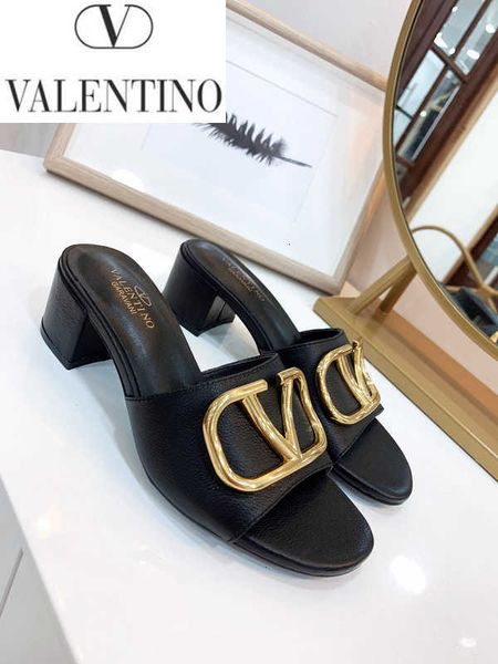 casual sandals thongs designer handmade walking tennis luxury slippers mules slides brand shoes women gg4b, Black;white
casual sandals thongs designer handmade walking tennis luxury slippers mules slides brand shoes women gg4b, Black;white