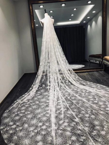 bridal veils stunning wedding veil long with comb, Black 
bridal veils stunning wedding veil long with comb, Black