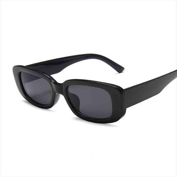 fashion square sunglasses women brand designer vintage rectangle sun glasses female gradient clear lens oculos de sol, White;black
fashion square sunglasses women brand designer vintage rectangle sun glasses female gradient clear lens oculos de sol, White;black