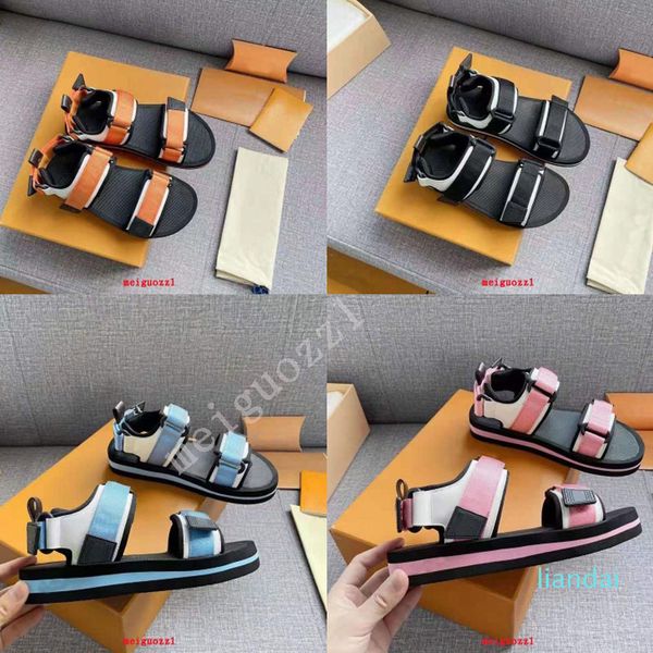 2021 brand women sandals designer men casual shoes summer outdoor fashion luxury ladies sandal flat beach shoe 35-45, Black
2021 brand women sandals designer men casual shoes summer outdoor fashion luxury ladies sandal flat beach shoe 35-45, Black