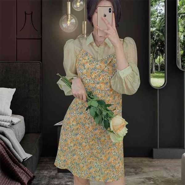 summer korean print women clothing two piece sets female shirt + floral strap dress boho 2 pcs suit 210517, Black;gray
summer korean print women clothing two piece sets female shirt + floral strap dress boho 2 pcs suit 210517, Black;gray