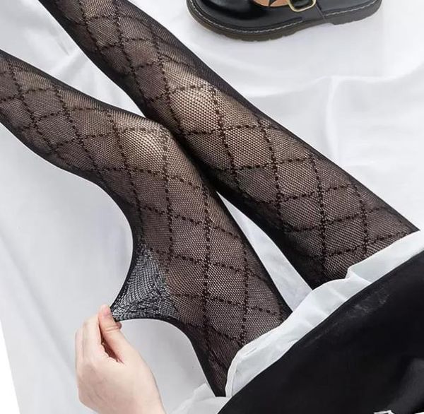2022 style womens socks classic fashion ins stockings letter pattern hosiery women leggings tights elastic, Black;white
2022 style womens socks classic fashion ins stockings letter pattern hosiery women leggings tights elastic, Black;white