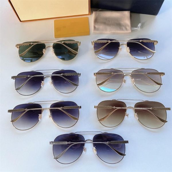 classic fashion designed women's sunglasses light alloy frame solid lens, White;black
classic fashion designed women's sunglasses light alloy frame solid lens, White;black