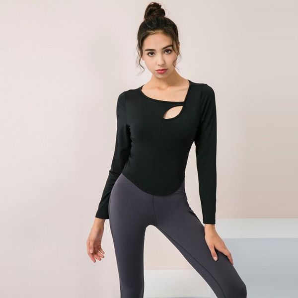 yoga outfit women's fitness sports shirts with chest pad long sleeves hollow tight clothing casual running shirt sportswear
yoga outfit women's fitness sports shirts with chest pad long sleeves hollow tight clothing casual running shirt sportswear