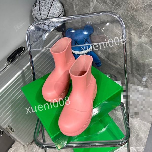 2022 womens men designers boots 35-41 leather martin ankle chaelsea boot fashion wave colored rubber outsole elastic webbing luxury platform, Black
2022 womens men designers boots 35-41 leather martin ankle chaelsea boot fashion wave colored rubber outsole elastic webbing luxury platform, Black