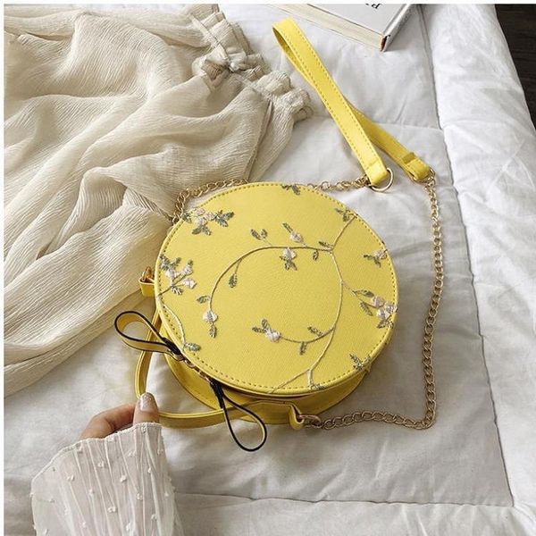 evening bags for women 2021 sweet lace round handbags pu leather crossbody female small flower chain shoulder bag
evening bags for women 2021 sweet lace round handbags pu leather crossbody female small flower chain shoulder bag