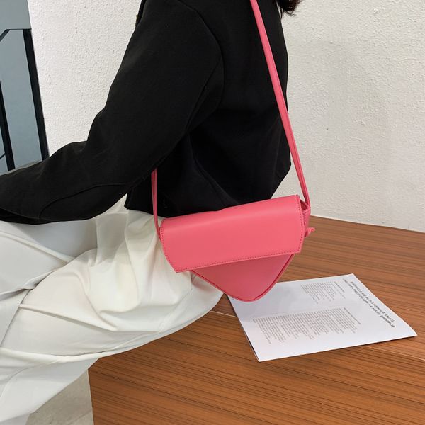 2021 designer leather handbag triangle women clutch purse hand bag lady famous brand chains tote bags portefeuille femme c0508
2021 designer leather handbag triangle women clutch purse hand bag lady famous brand chains tote bags portefeuille femme c0508