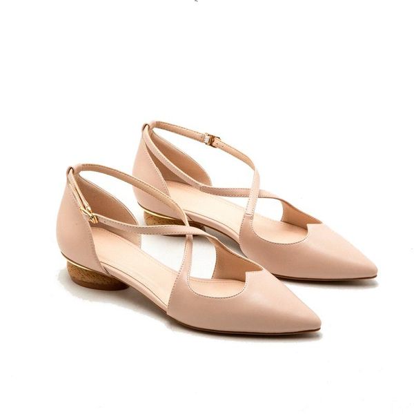 dress shoes 2021 women's singal spring summer pointed toe low thick heart heel cross tied ladys, Black
dress shoes 2021 women's singal spring summer pointed toe low thick heart heel cross tied ladys, Black