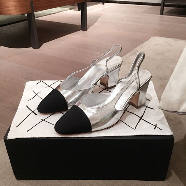 2021 good quality fashion women luxurys designers shoes designer sandals womens luxury high heels sandal dress shoess with box size 35-40 -g, Black
2021 good quality fashion women luxurys designers shoes designer sandals womens luxury high heels sandal dress shoess with box size 35-40 -g, Black