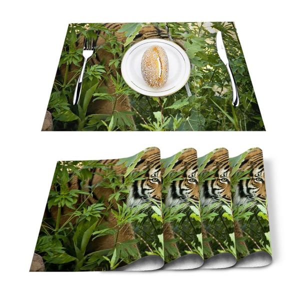table runner 4/6 pcs cotton linen placemat tiger in the grass mats napkins fashion design tableware kitchen tool
table runner 4/6 pcs cotton linen placemat tiger in the grass mats napkins fashion design tableware kitchen tool