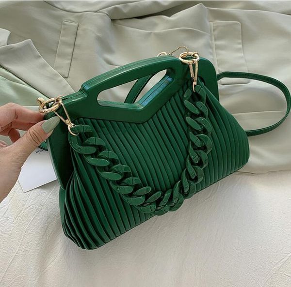 wholesale women handbags personality triangle chains shoulder bags small fresh candy-colored striped handbag winter solid color leather chai, Black;red
wholesale women handbags personality triangle chains shoulder bags small fresh candy-colored striped handbag winter solid color leather chai, Black;red
