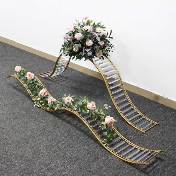 party decoration wedding flower stand crystal wave s-shaped ever-changing big grid road lead iron art golden
party decoration wedding flower stand crystal wave s-shaped ever-changing big grid road lead iron art golden