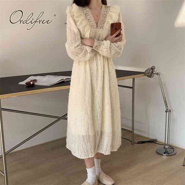 spring autumn vintage women lace party dress long sleeve fur black elegant lady maxi tunic 210513, Black;gray
spring autumn vintage women lace party dress long sleeve fur black elegant lady maxi tunic 210513, Black;gray