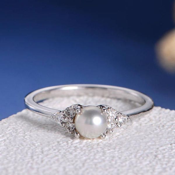 elegant round imulated pearl ring with rhinestone female &gold engagement rings for women wedding jewelry z5d134 cluster, Golden;silver
elegant round imulated pearl ring with rhinestone female &gold engagement rings for women wedding jewelry z5d134 cluster, Golden;silver