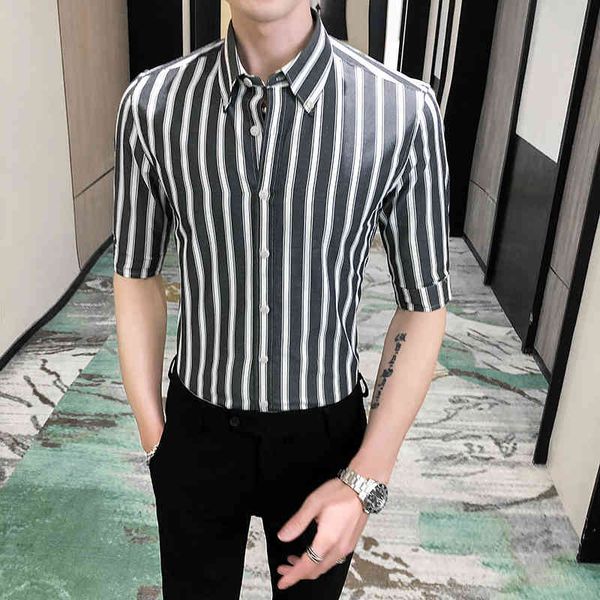 t shirts formal business wearing striped for men 2021 will see fine fine, casual male social shirt half sleeve, 3xl-m men's dress shirt, White;black
t shirts formal business wearing striped for men 2021 will see fine fine, casual male social shirt half sleeve, 3xl-m men's dress shirt, White;black