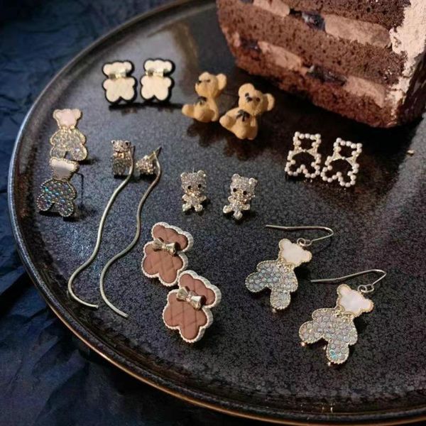stud unusual bear shaped cute earrings trendy small cartoon bows hanging with rhinestone vinatge simple jewelry, Golden;silver
stud unusual bear shaped cute earrings trendy small cartoon bows hanging with rhinestone vinatge simple jewelry, Golden;silver