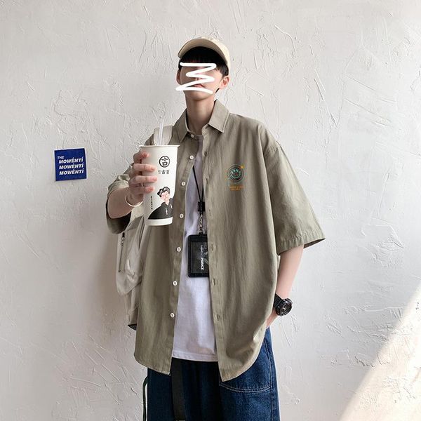 men's dress shirts plain short sleeve shirt 2021 summer korean fashion loose 5 / inch coat wear, White;black
men's dress shirts plain short sleeve shirt 2021 summer korean fashion loose 5 / inch coat wear, White;black