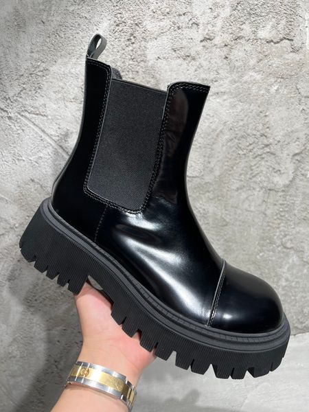 2022 spring new beautiful mens real leather boots shoes ~ great mens designer boots eu size 39-45, Black
2022 spring new beautiful mens real leather boots shoes ~ great mens designer boots eu size 39-45, Black