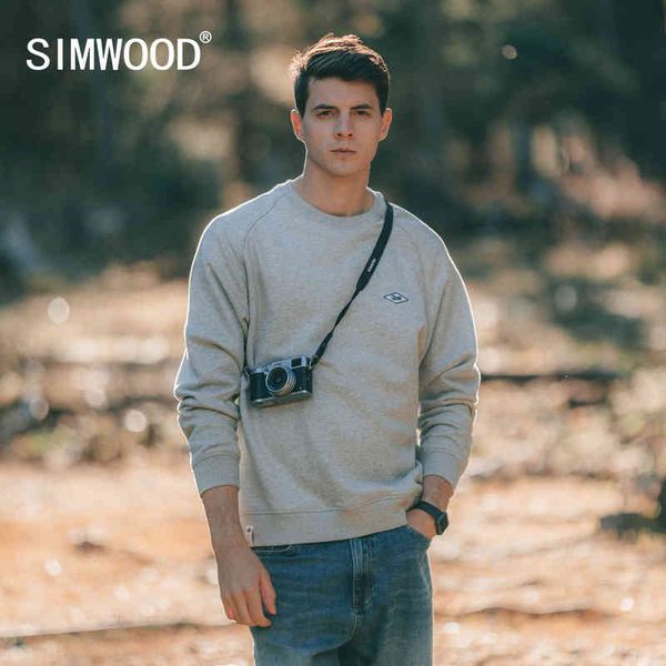 simwood 2021 autumn winter new oversize sweatshirts men thick warm fce embroidery hoodi plus size loose pullovers, Black
simwood 2021 autumn winter new oversize sweatshirts men thick warm fce embroidery hoodi plus size loose pullovers, Black
