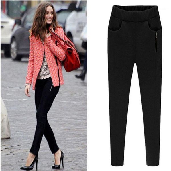 casual women sport harem pants fake zippers pockets elastic waist cotton ladies loose girls women's & capris, Black;white
casual women sport harem pants fake zippers pockets elastic waist cotton ladies loose girls women's & capris, Black;white