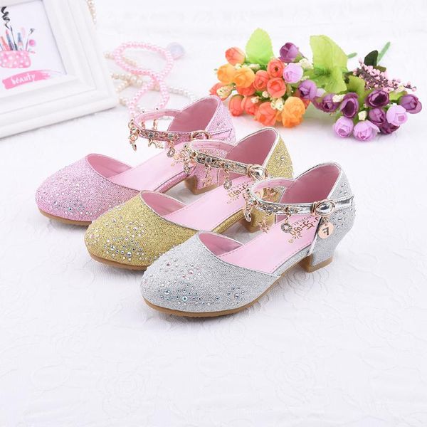 children princess sandals toddler infant girls crystal sequins single party wedding square heel shoes t9#, Black;red
children princess sandals toddler infant girls crystal sequins single party wedding square heel shoes t9#, Black;red