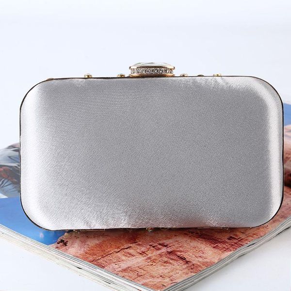 evening bags women vintage shoulder bag bridal clutch party prom wedding beaded handbag
evening bags women vintage shoulder bag bridal clutch party prom wedding beaded handbag