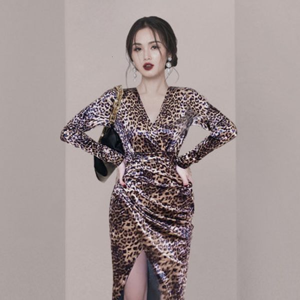women's knits & tees new spring v neck leopard print velvet dress long sleeve high waist ruched split woman party vestido de, White
women's knits & tees new spring v neck leopard print velvet dress long sleeve high waist ruched split woman party vestido de, White