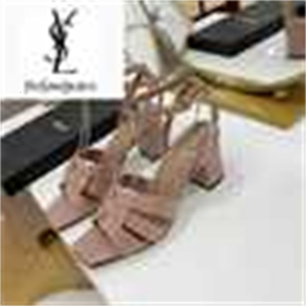 luxury brand women high heels sandals slippers mules slides pumps loafers ballerinas sneakers dress shoes designer 8ujb, Black;white
luxury brand women high heels sandals slippers mules slides pumps loafers ballerinas sneakers dress shoes designer 8ujb, Black;white