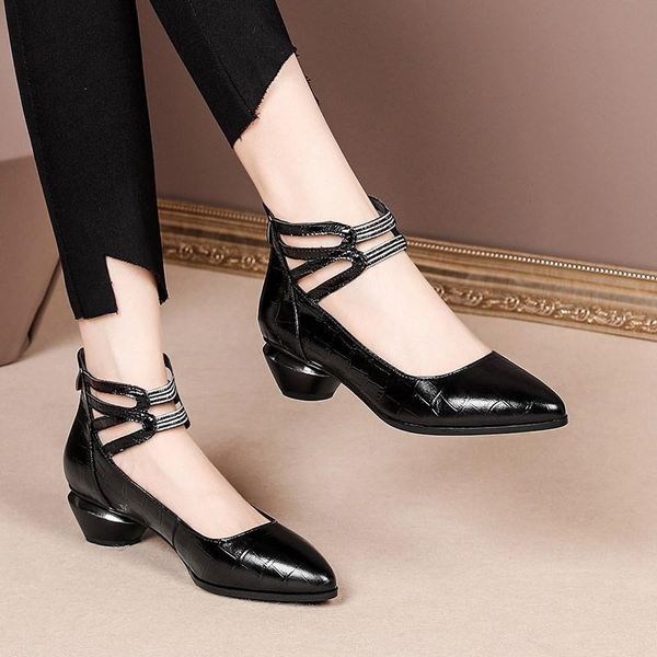 dress shoes party casual 2021 autumn thick heel professional leather plus-sized comfortable semi-high heeled women's fashion, Black
dress shoes party casual 2021 autumn thick heel professional leather plus-sized comfortable semi-high heeled women's fashion, Black
