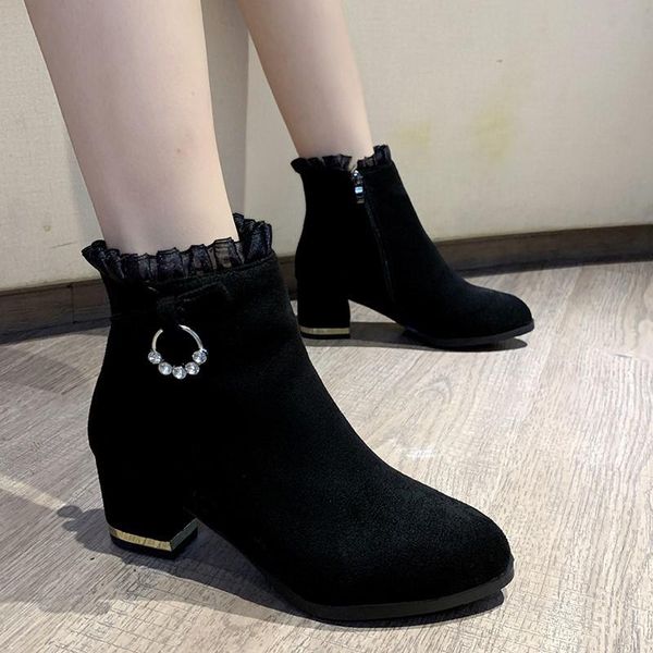 boots 2021 autumn winter women's high-heeled short hoots thick heels plus velvet warm cotton shoes w259, Black
boots 2021 autumn winter women's high-heeled short hoots thick heels plus velvet warm cotton shoes w259, Black