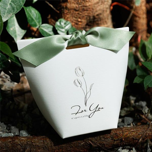 gift wrap 20/50pcs green leaves candy box wedding favors paper bag packaging hawaiian jungle birthday party decoration supplies
gift wrap 20/50pcs green leaves candy box wedding favors paper bag packaging hawaiian jungle birthday party decoration supplies