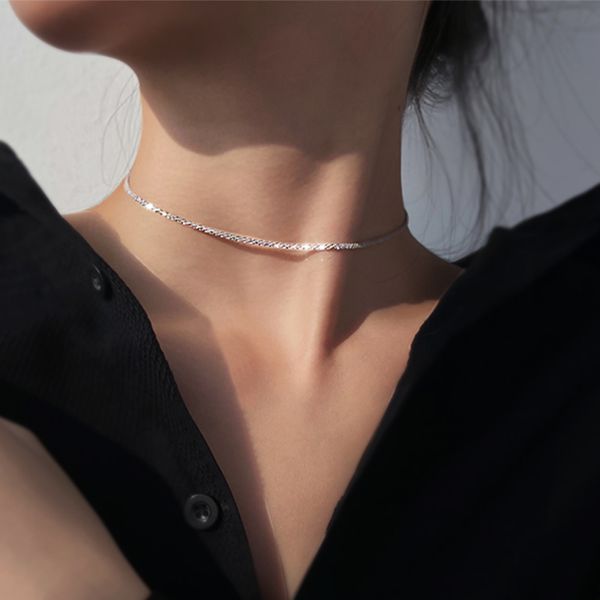 nieuwe zachte choker ketting vrouwen bruiloft accessoires zilveren kleur punk gothic chokers sieraden collier femme, Silver
nieuwe zachte choker ketting vrouwen bruiloft accessoires zilveren kleur punk gothic chokers sieraden collier femme, Silver