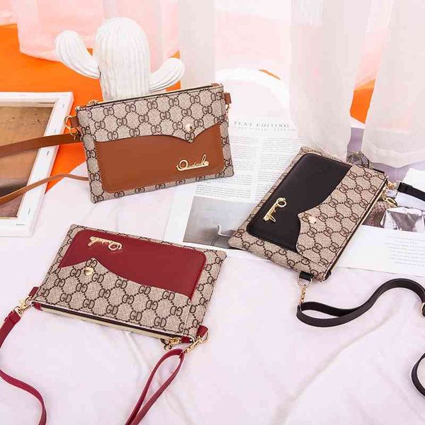 design small fashion new hand dual-purpose single shoulder messenger bag change mobile phone bag handbags
design small fashion new hand dual-purpose single shoulder messenger bag change mobile phone bag handbags