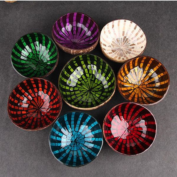 bowls 5pcs / lot natural coconut shell key candy table melon seeds storage bowl ornament creative handmade tableware family
bowls 5pcs / lot natural coconut shell key candy table melon seeds storage bowl ornament creative handmade tableware family