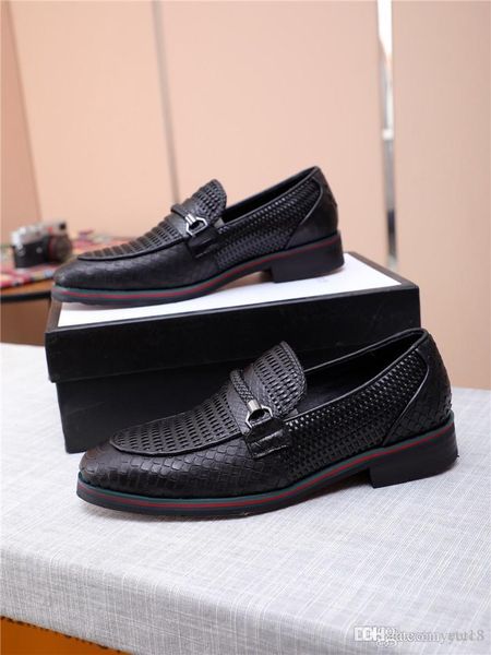 a1 size 6-22 mens oxford shoes genuine leather python pattern cap toe red wedding shoes classic casual business dress shoes for men 22, Black
a1 size 6-22 mens oxford shoes genuine leather python pattern cap toe red wedding shoes classic casual business dress shoes for men 22, Black
