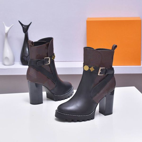 2022 women boots designer shoes heels designers women booties ladies ankle boot fashion womens autumn winter high heel short platform leathe, Black
2022 women boots designer shoes heels designers women booties ladies ankle boot fashion womens autumn winter high heel short platform leathe, Black