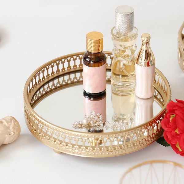 dishes & plates 1pc retro golden glass mirror base storage tray bedroom deskjewelry cosmetic organizer home decor
dishes & plates 1pc retro golden glass mirror base storage tray bedroom deskjewelry cosmetic organizer home decor