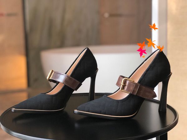 2021 genuine leather woman shoes high heels fashion designer luxury sandals women pumps wedding dress shoe with logo and box size 35-41 -h26, Black
2021 genuine leather woman shoes high heels fashion designer luxury sandals women pumps wedding dress shoe with logo and box size 35-41 -h26, Black