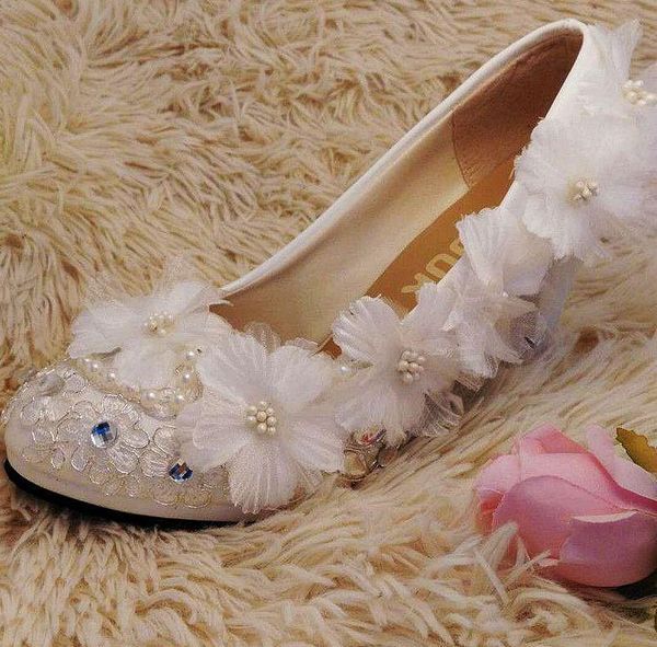 dress shoes lace flower white wedding pumps bride plus size platforms ladies bridesmaid high heels 9cm heeled, Black
dress shoes lace flower white wedding pumps bride plus size platforms ladies bridesmaid high heels 9cm heeled, Black