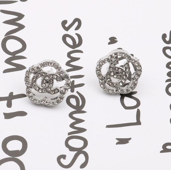 925 silver needle charm stud earring fashion women brand designer letter geometric crystal rhinestone flower earrings luxury pearl earloop j, Golden;silver
925 silver needle charm stud earring fashion women brand designer letter geometric crystal rhinestone flower earrings luxury pearl earloop j, Golden;silver