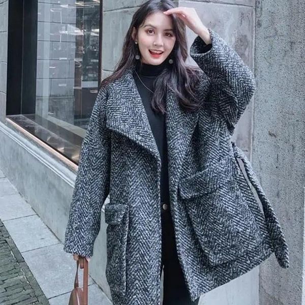 women's wool & blends hstar woolen coat for women 2021 autumn and winter korean style loose waist retro, Black
women's wool & blends hstar woolen coat for women 2021 autumn and winter korean style loose waist retro, Black
