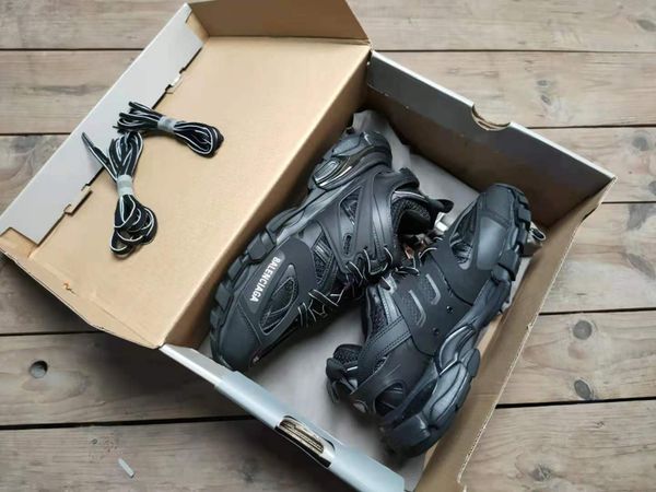 fashion triple s 3.0 casual shoes ice pink blue white orange black men women sneakers trainer lime metallic sivler dressing party sneaker
fashion triple s 3.0 casual shoes ice pink blue white orange black men women sneakers trainer lime metallic sivler dressing party sneaker