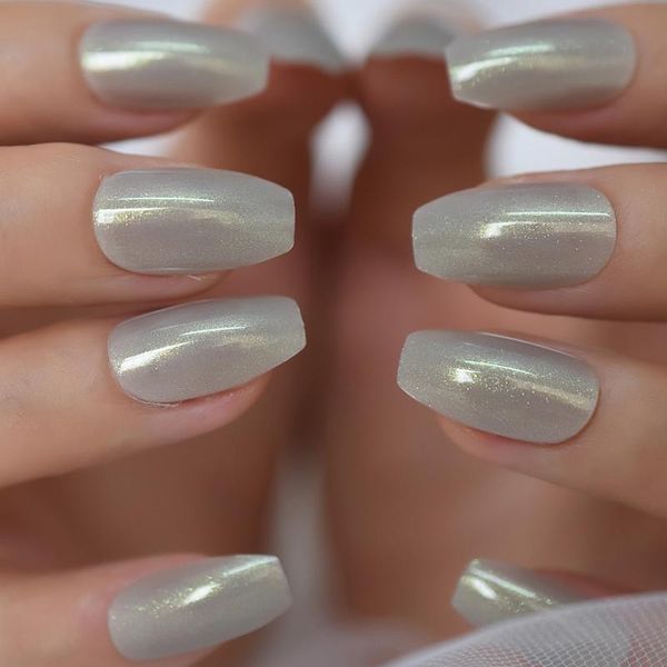 false nails medium coffin full gray gilitter gel tips decoration hand dummy press on nail fingernails wholesale, Red;gold
false nails medium coffin full gray gilitter gel tips decoration hand dummy press on nail fingernails wholesale, Red;gold