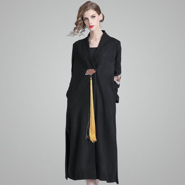 women's trench coats 2021 winter embroidery x-long coat for women pretty single button v_neck female chinese style tassel, Tan;black
women's trench coats 2021 winter embroidery x-long coat for women pretty single button v_neck female chinese style tassel, Tan;black