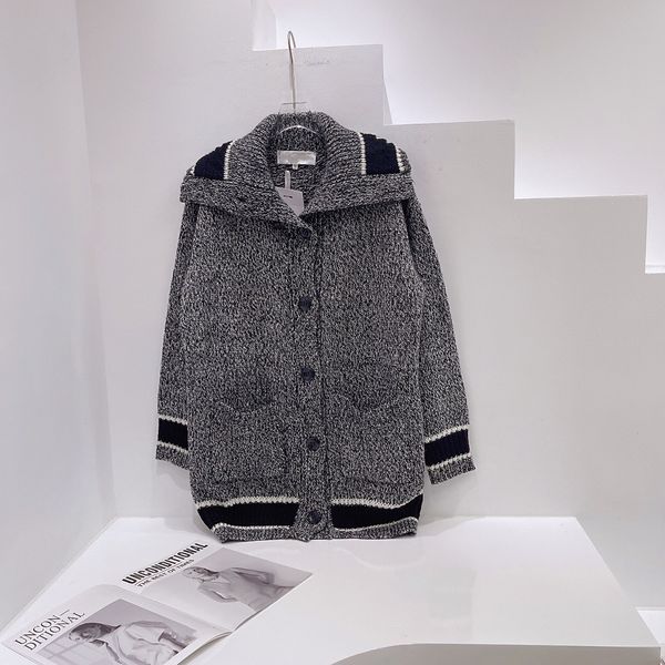 selling quality sweater designer round neck with logo long sleeve fashion longs sleeves sweaters autumn winter letter sweaterss, White;black
selling quality sweater designer round neck with logo long sleeve fashion longs sleeves sweaters autumn winter letter sweaterss, White;black